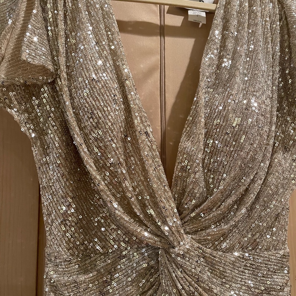 Beautiful , elegant , Mother of the Bride gown never worn ! - Picture 2 of 5